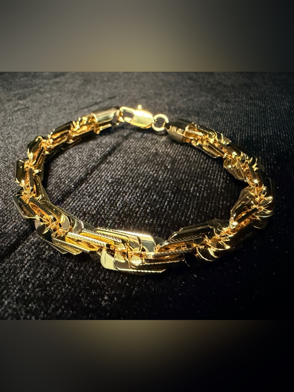 Milano Italy 14K Stamped Gold Filled Bracelet 8in 8MM Brand new Big Boy Piece
